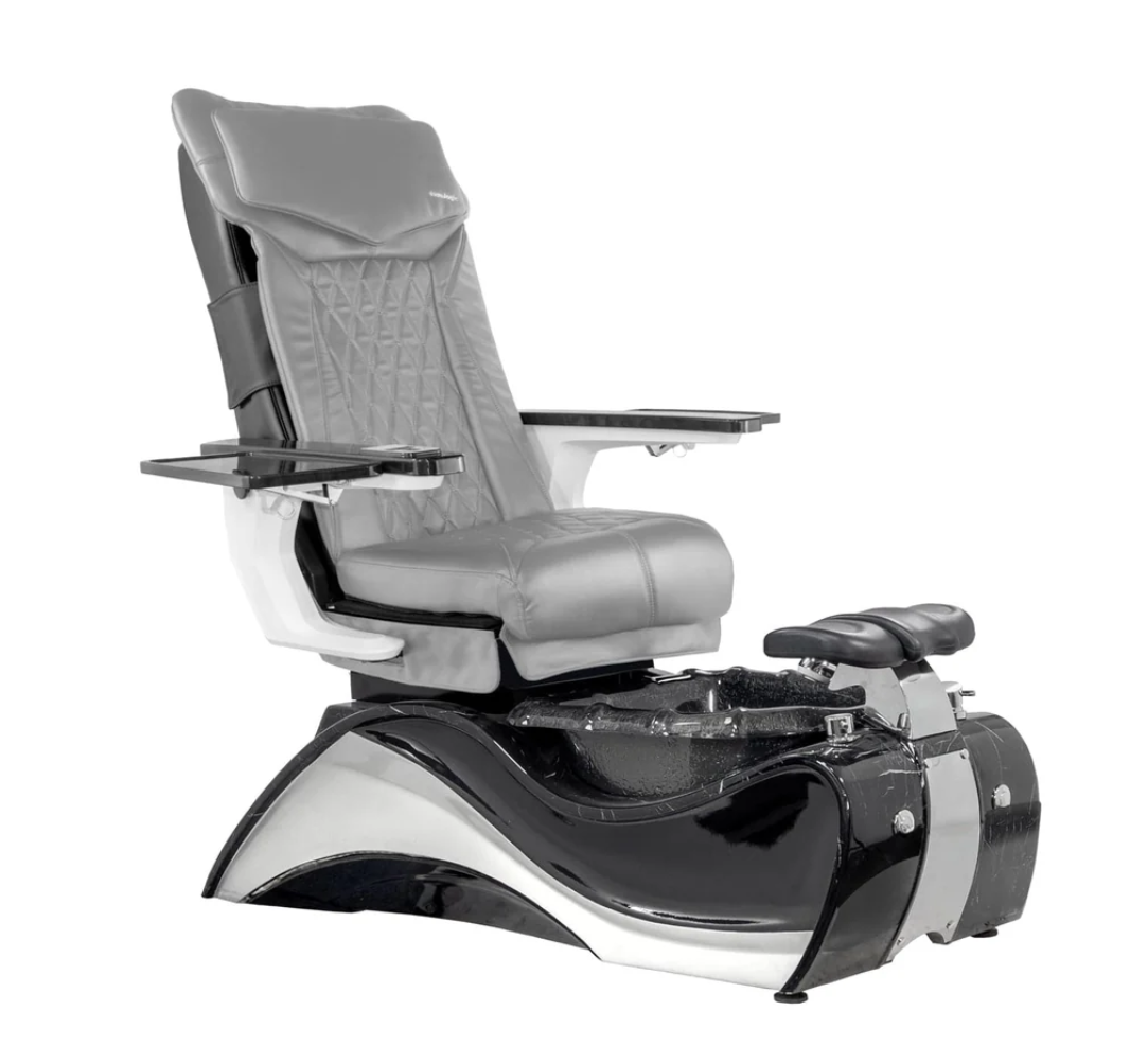 Luxurious FIOR DX Chair for Ultimate Pedicure Comfort