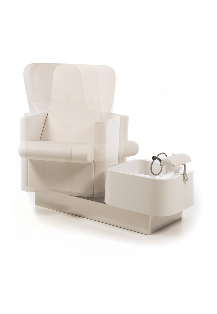 Hydrolounge - Stylish and Contemporary Lounge Chair for Spa Retreats