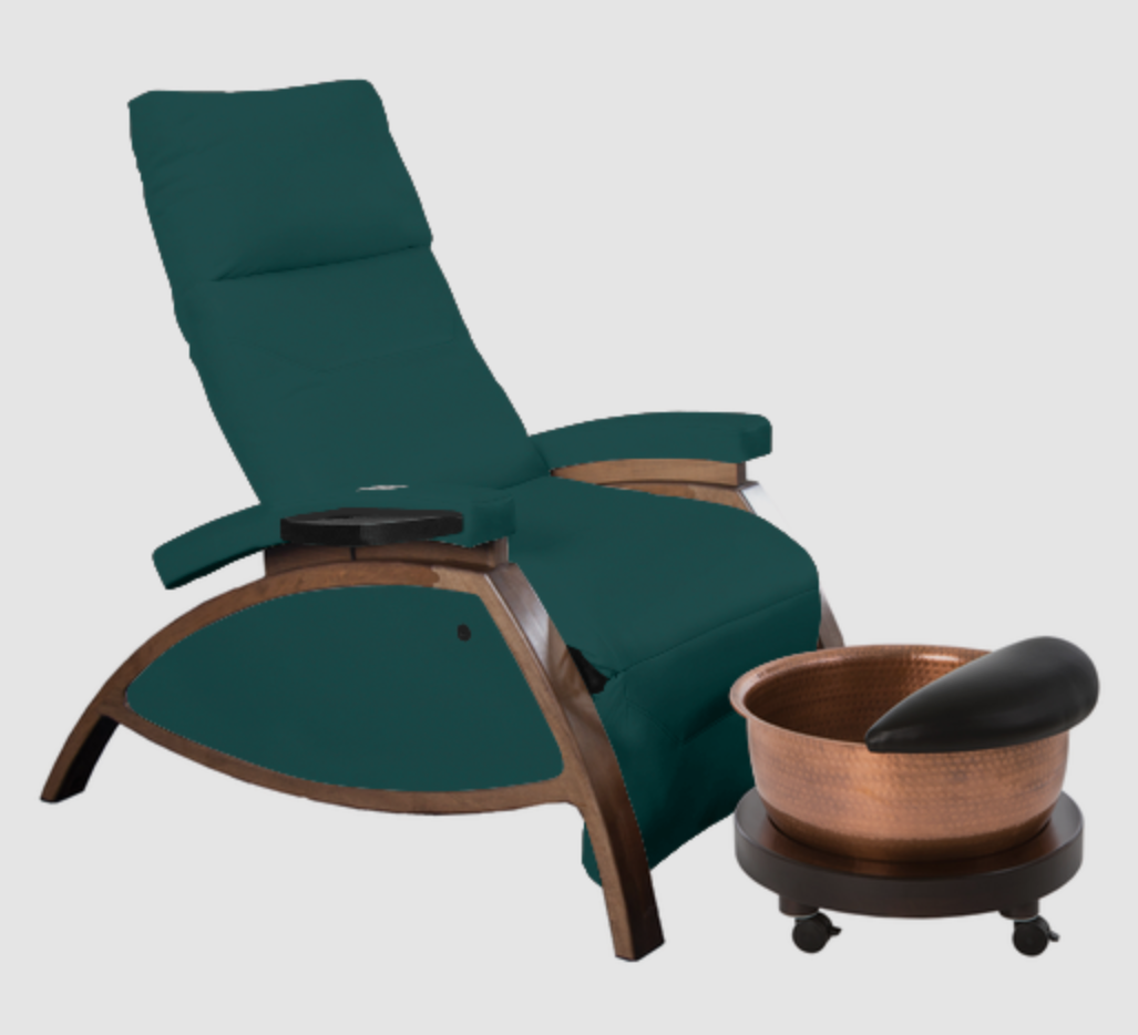 ZG Dream™ Lounger Pedicure Package with Copper Bowl & Pedi Roll Up by Continuum